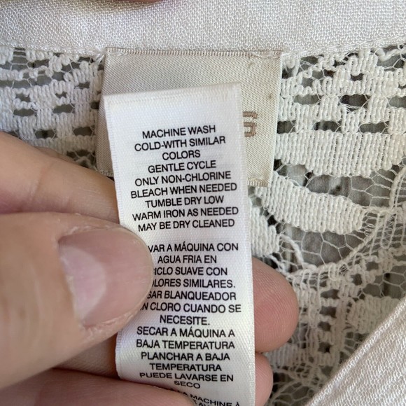 Chicos Lace Detail Popover Tunic Blouse Top Cream Bell Sleeves Feminine Size M - Picture 9 of 12